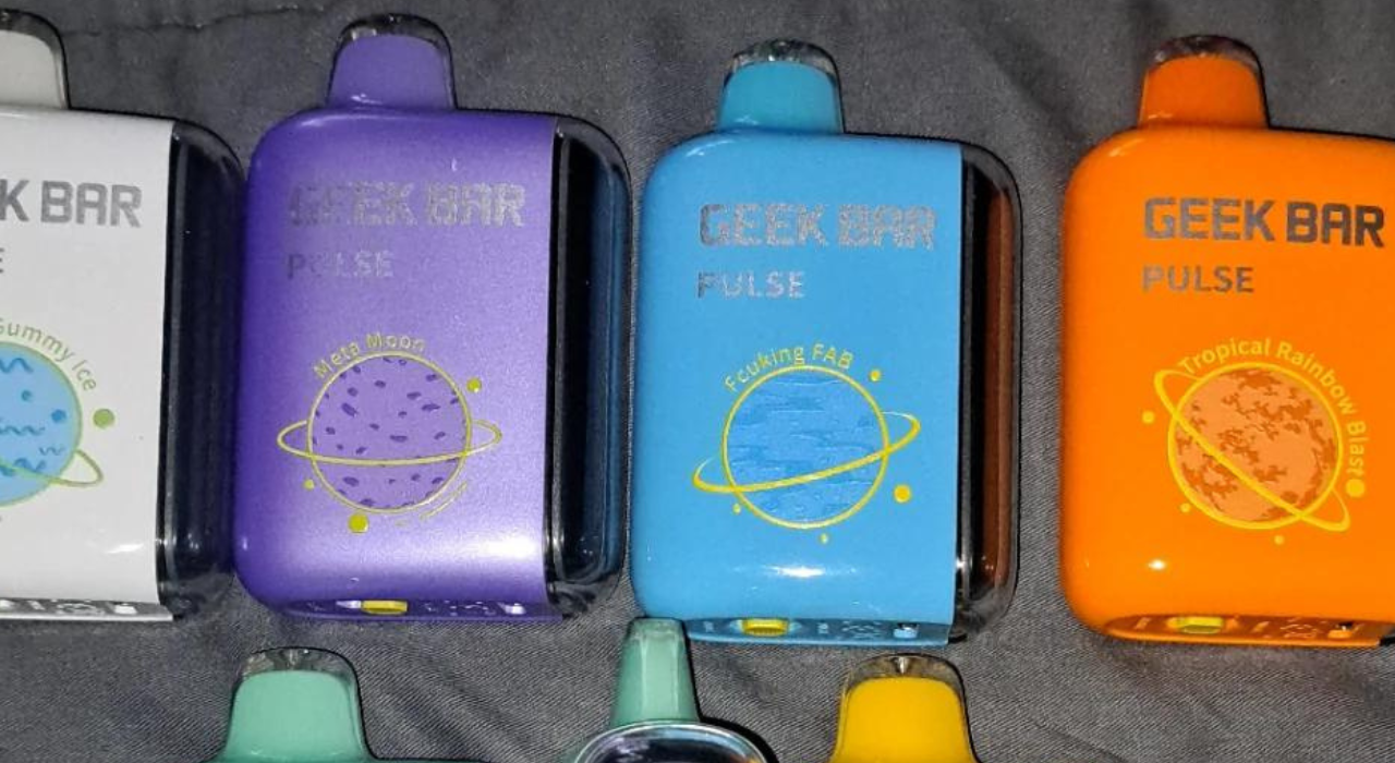 What Environmental Factors Can Affect The Working of Geek Bar Pulse x 25000 Vapes?